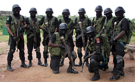 fuerzas especiales de Nigeria Nigeria rescata a al menos 300 rehenes de Boko Haram